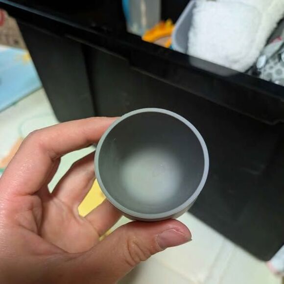 Ezpz learn to drink silicone cup baby toddler sippy cup - Picture 3 of 5